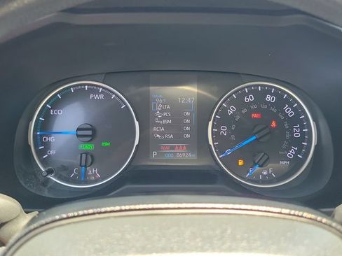 Used 2020 Toyota RAV4 LE w/ All Weather Liner Package AWD/4WD image 9