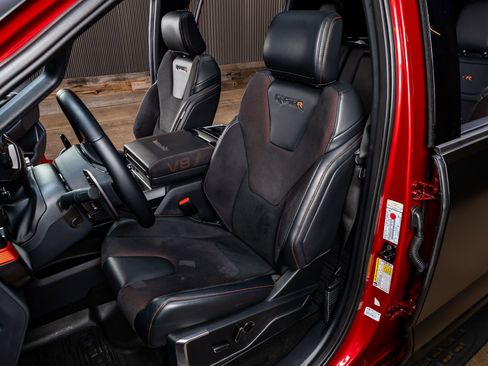 Used 2025 Ford F150 Raptor w/ Equipment Group 803A Raptor R image 29