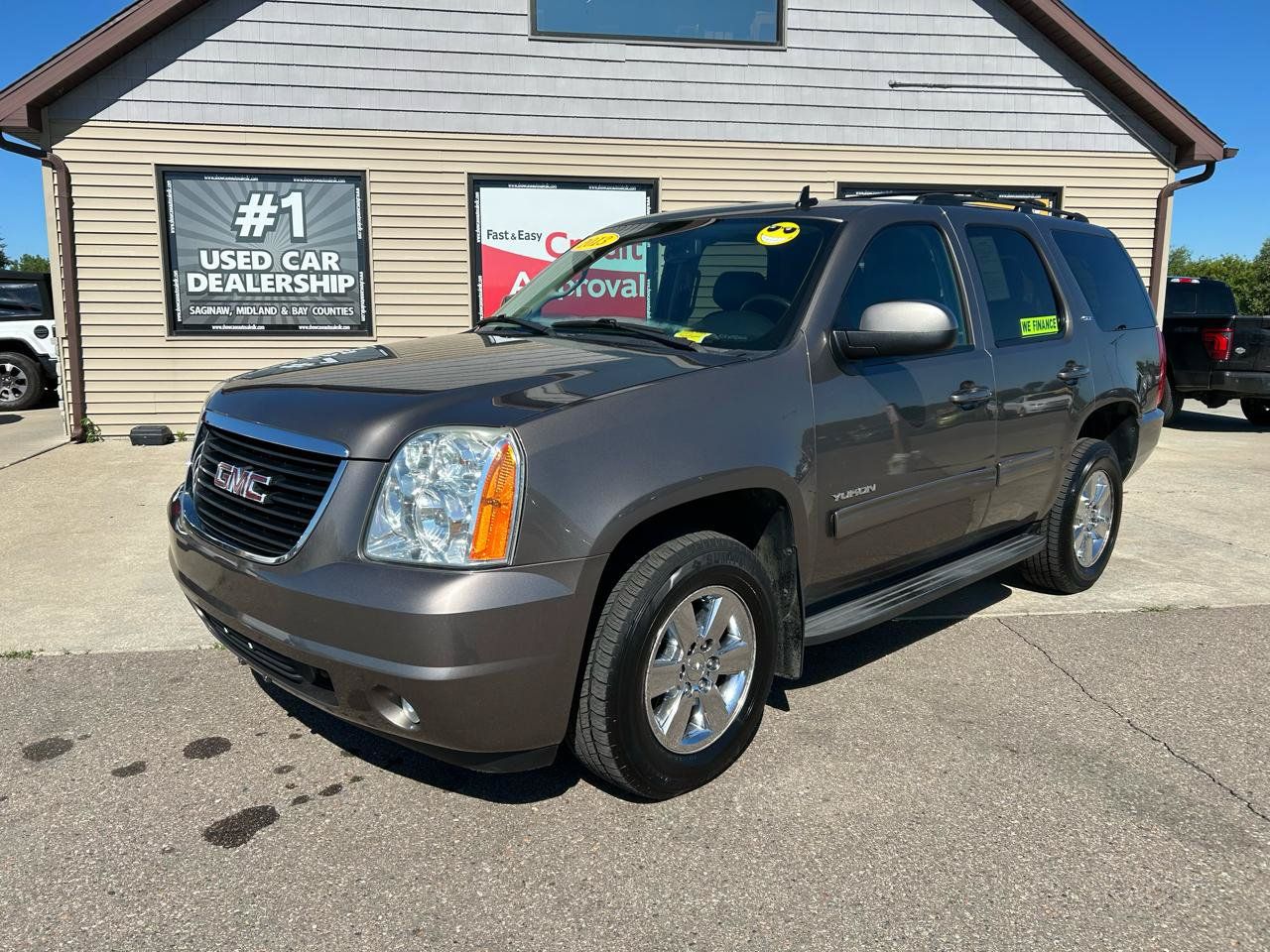 Used 2013 GMC Yukon SLT AWD/4WD image 1