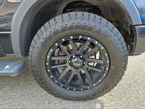 Used 2014 Ford F150 FX4 w/ Equipment Group 401A Mid image 15