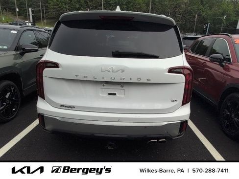 Certified 2023 Kia Telluride S w/ S Sunroof Package AWD/4WD image 10