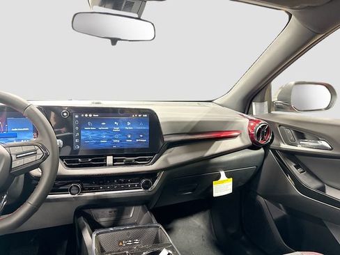 New 2026 Chevrolet Equinox RS image 26