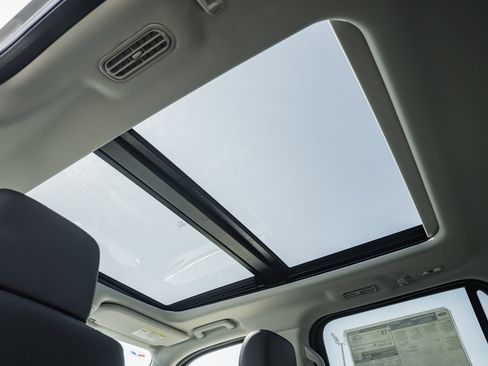 New 2026 Ford Expedition Max Active image 43