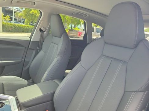 Certified 2025 Audi Q5 Premium AWD/4WD image 16
