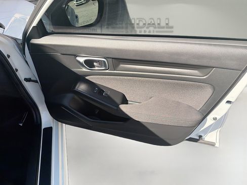 Used 2025 Honda Civic Sport image 30