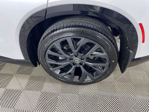 New 2026 Toyota Crown Signia w/ Advanced Technology Package image 20