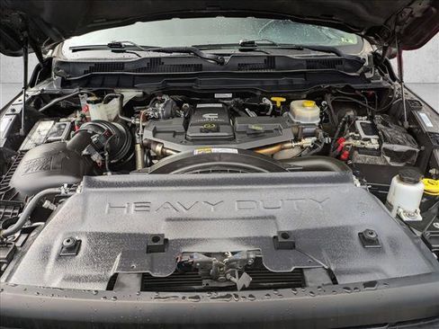 Used 2018 RAM 3500 Laramie image 23