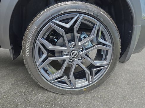 New 2026 Nissan Kicks SR FWD image 30