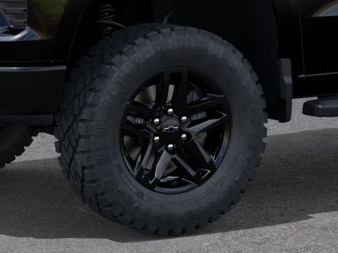 New 2026 Chevrolet Silverado 1500 Custom Trail Boss AWD/4WD image 9