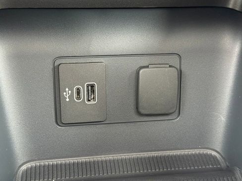 New 2026 Ford Explorer Active image 16