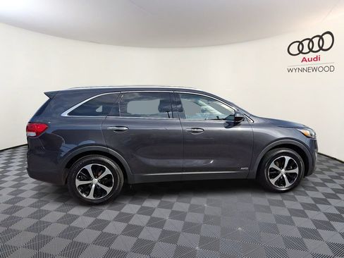 Used 2018 Kia Sorento EX AWD/4WD image 6
