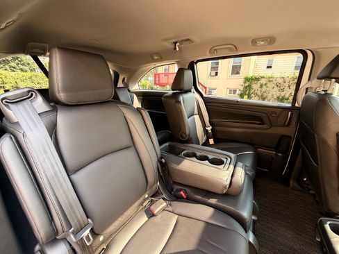 Used 2023 Honda Odyssey EX-L image 23
