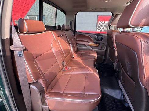 Used 2015 Chevrolet Silverado 2500 High Country w/ Duramax Plus Package image 19