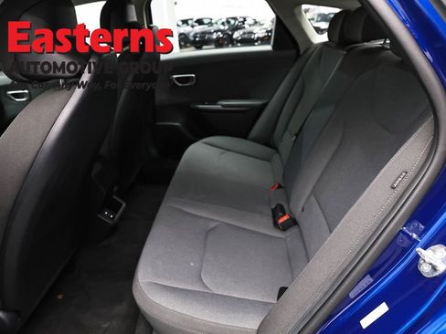 Used 2025 Kia K4 FWD image 20