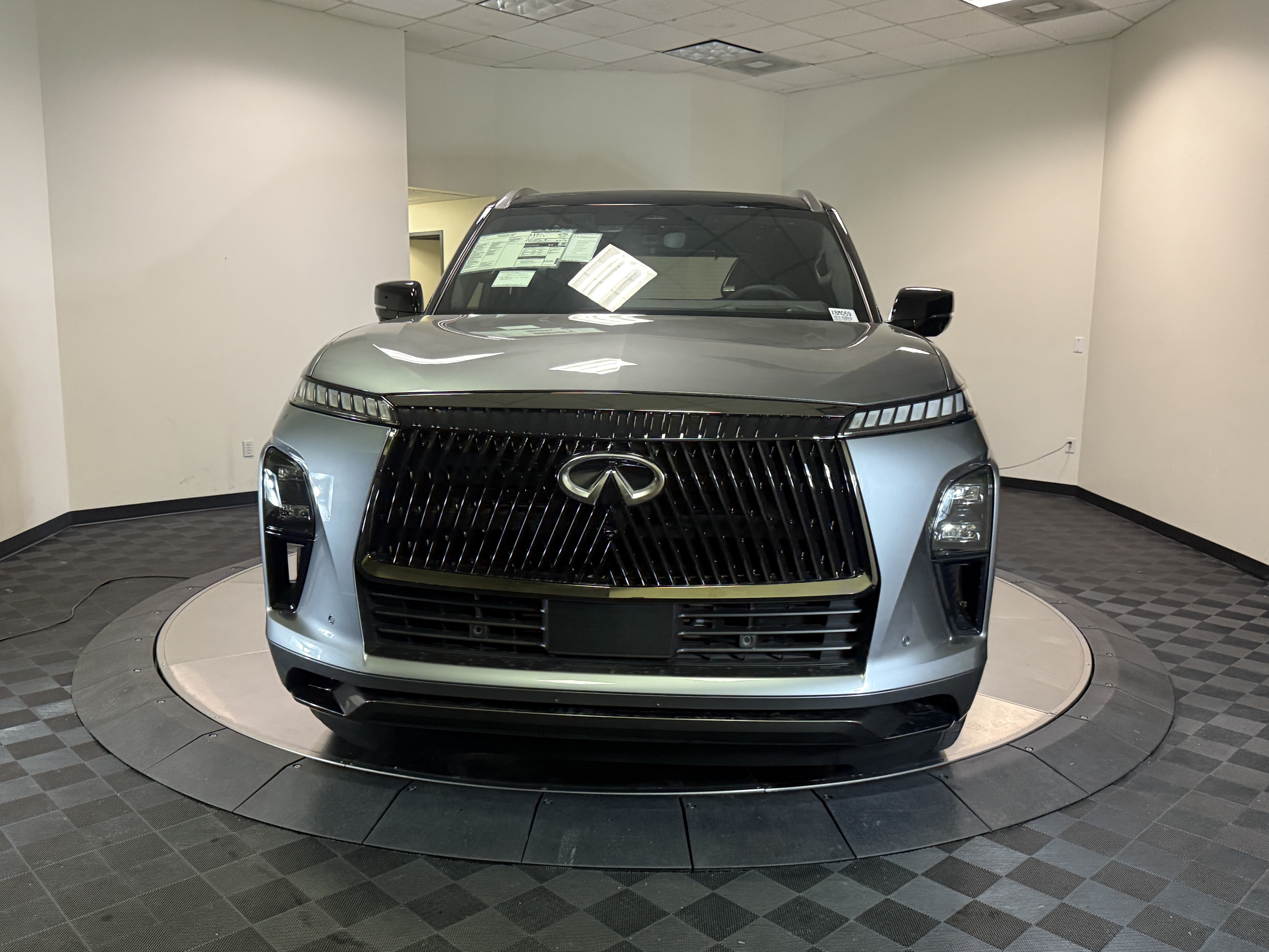 New 2026 INFINITI QX80 Autograph w/ Premium Cargo Package AWD/4WD image 2