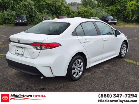 Certified 2023 Toyota Corolla LE FWD image 3