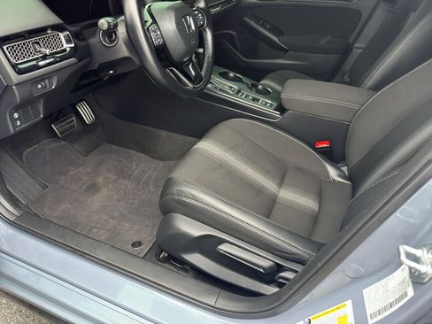 Used 2023 Honda Civic Sport image 16