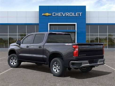 Used 2024 Chevrolet Silverado 1500 W/T w/ WT Value Package AWD/4WD image 3