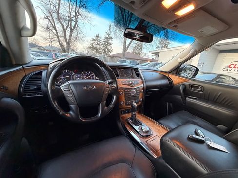 Used 2011 INFINITI QX56 4WD w/ Theater Pkg image 31