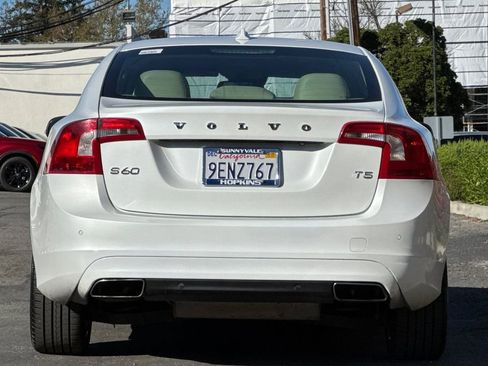 Used 2015 Volvo S60 T5 Premier Plus image 4