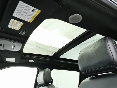 Used 2021 Ford F150 Lariat w/ Equipment Group 502A High AWD/4WD image 37