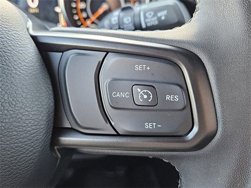 Used 2023 Jeep Wrangler Unlimited Sport image 13