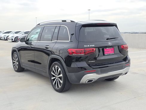Used 2021 Mercedes-Benz GLB 250 image 8