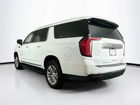 Used 2024 GMC Yukon XL SLT RWD image 5