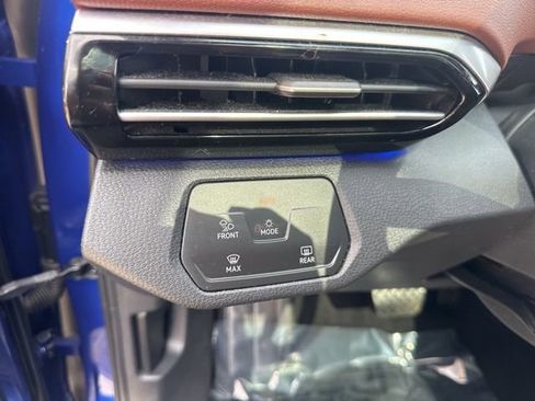 Used 2021 Volkswagen ID.4 Pro S image 15