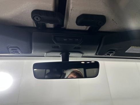 Used 2020 Jeep Gladiator Overland image 32