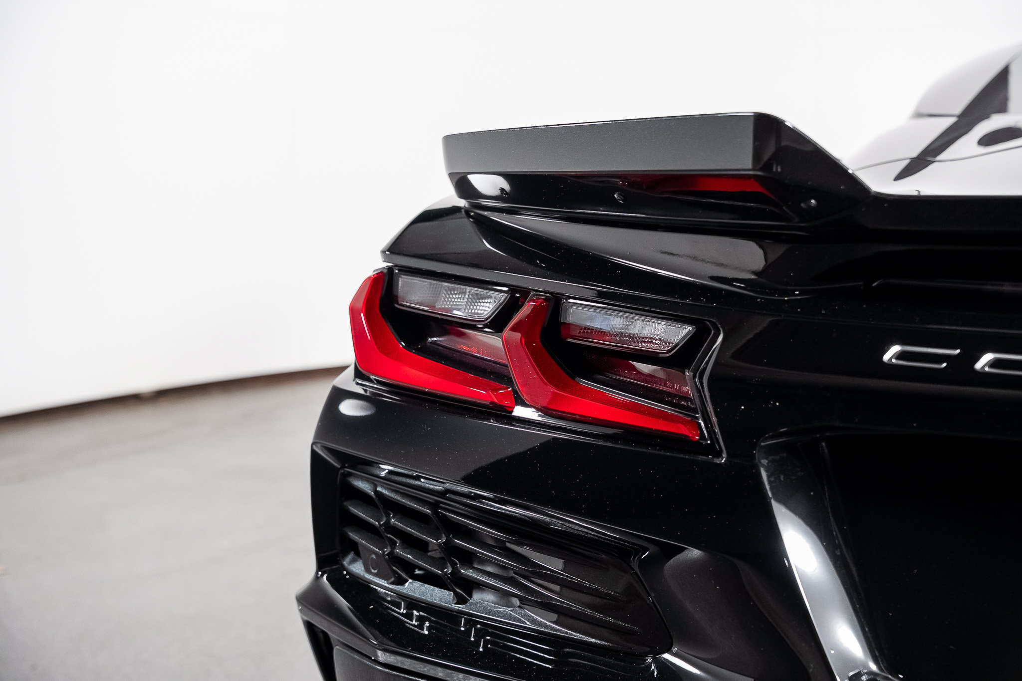 Used 2025 Chevrolet Corvette Z06 RWD image 26