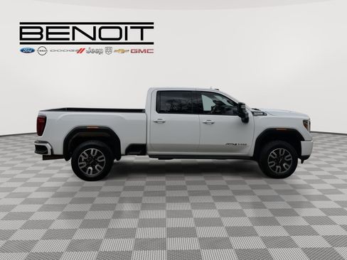 Used 2022 GMC Sierra 2500 AT4 w/ AT4 Premium Plus Package image 7