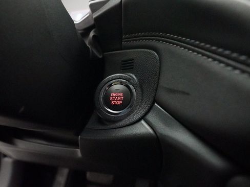 Certified 2025 Subaru Outback Touring XT image 31