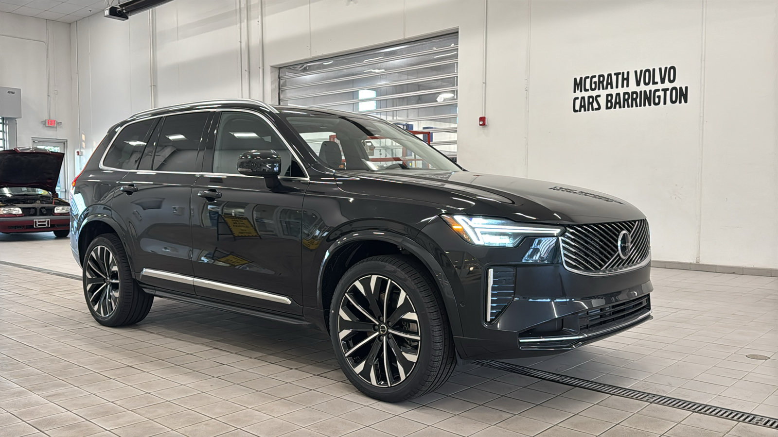 New 2026 Volvo XC90 T8 Plus w/ Protection Package AWD/4WD image 3