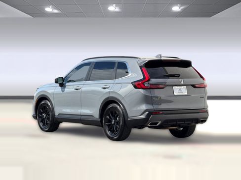 Used 2025 Honda CR-V Sport image 3