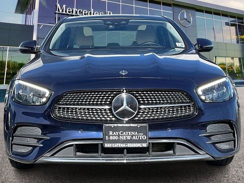 Used 2021 Mercedes-Benz E 350 4MATIC Sedan image 3