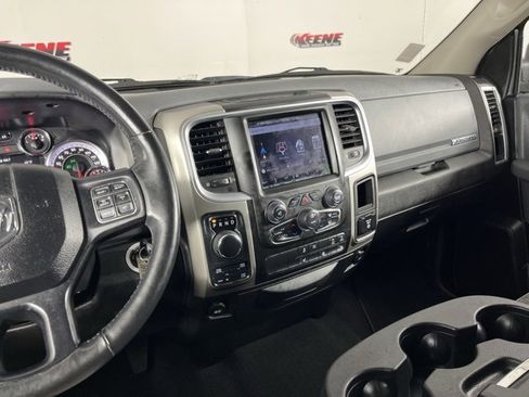 Used 2019 RAM 1500 Big Horn w/ Rambox Value Package image 24