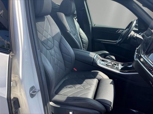 Used 2024 BMW X5 xDrive40i AWD/4WD image 28