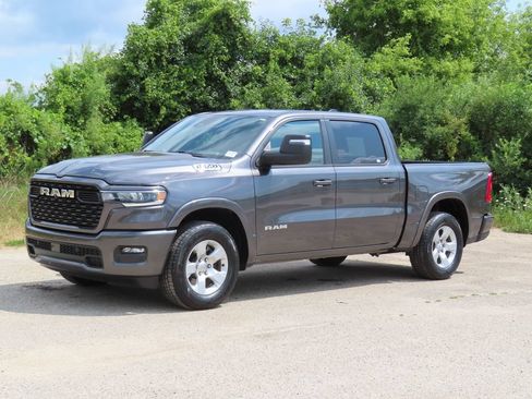 Certified 2025 RAM 1500 Big Horn AWD/4WD image 20