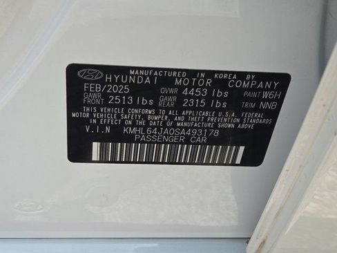 Used 2025 Hyundai Sonata SEL FWD image 35