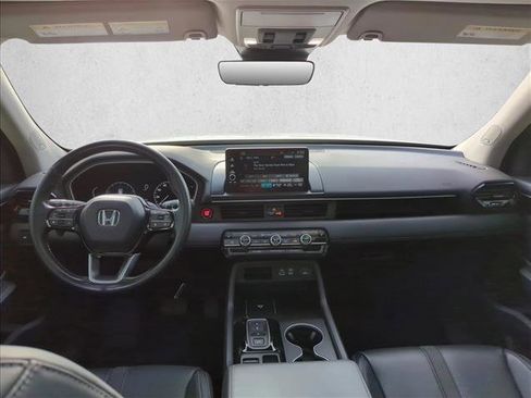 Used 2023 Honda Pilot Touring image 20