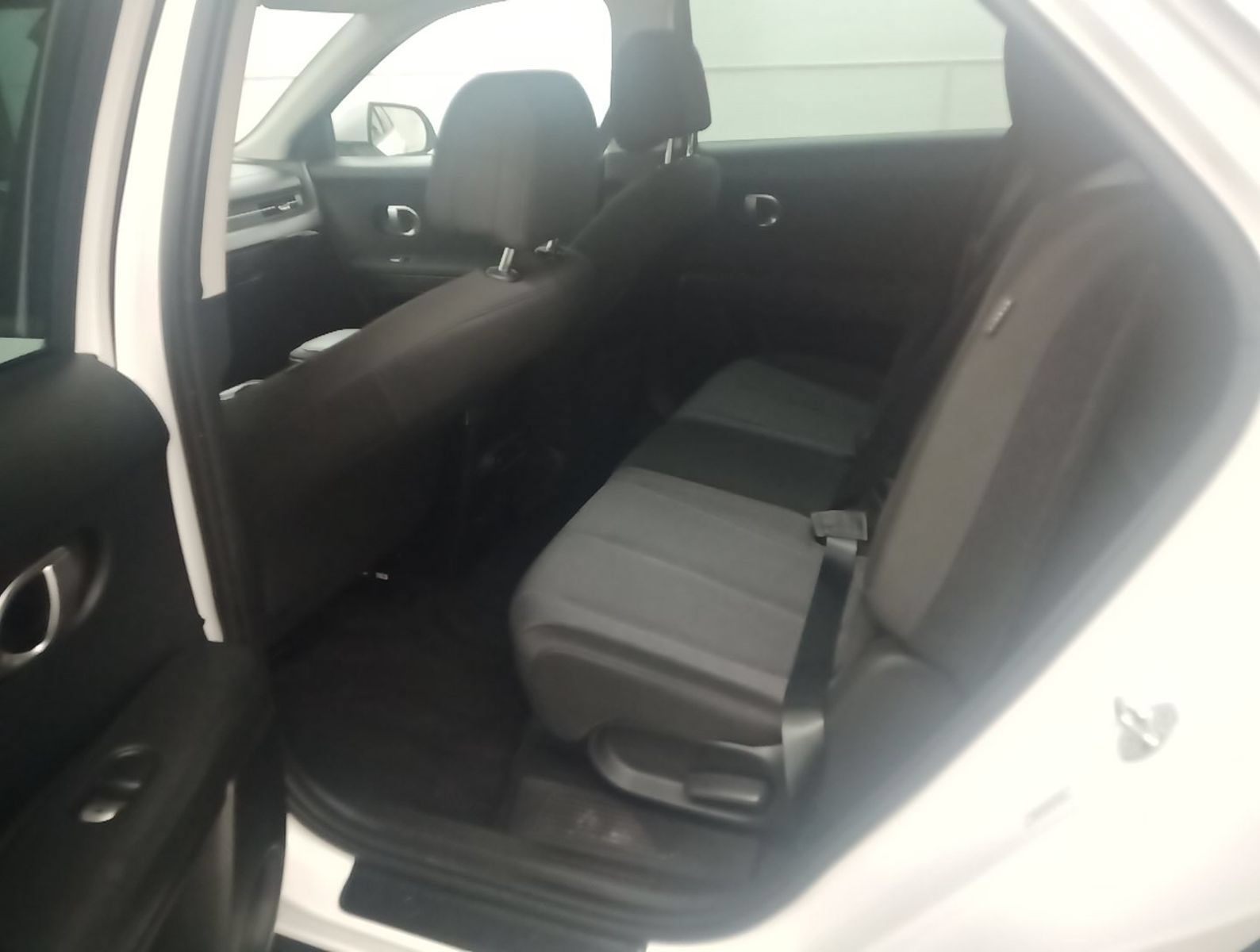 Used 2024 Hyundai Ioniq 5 SEL RWD image 12