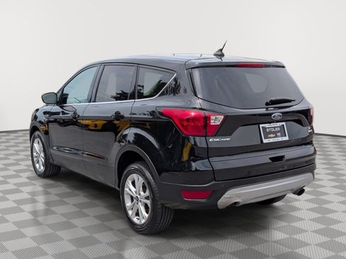Used 2019 Ford Escape SE AWD/4WD image 3
