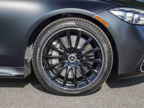 New 2026 Mercedes-Benz S 580 4MATIC Sedan image 10