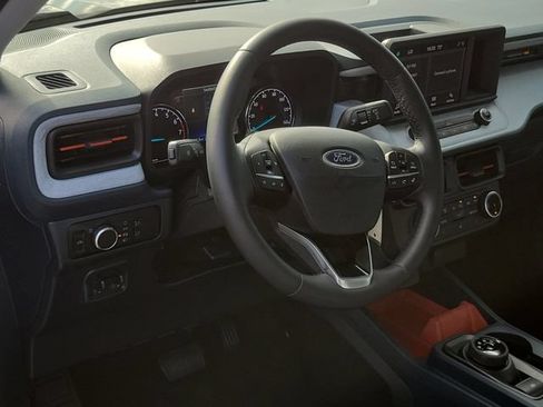 Used 2024 Ford Maverick XLT w/ XLT Luxury Package AWD/4WD image 7