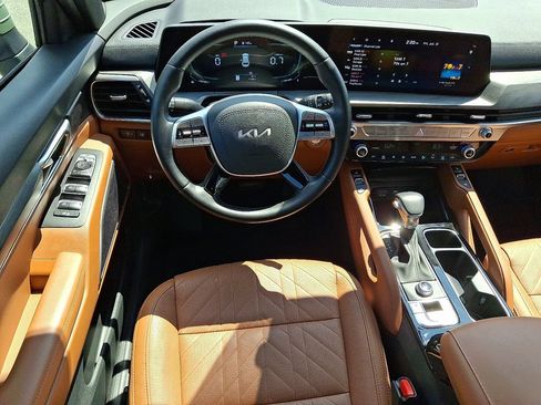 Used 2025 Kia Telluride EX X-Line AWD/4WD image 12
