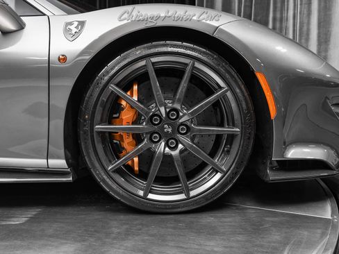 Used 2019 Ferrari 488 Pista Coupe RWD image 56