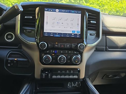 Used 2022 RAM 2500 Laramie AWD/4WD image 20