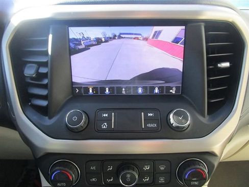 Used 2020 GMC Acadia Denali w/ Technology Package image 38