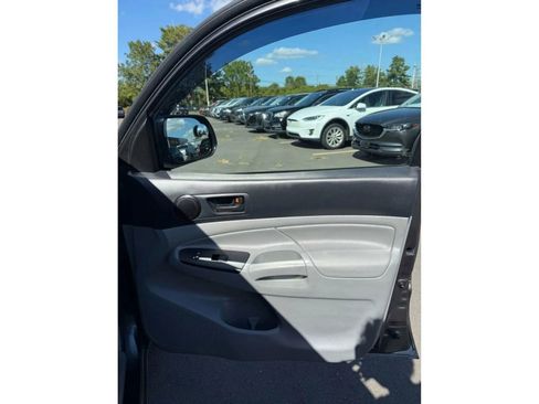 Used 2013 Toyota Tacoma 2WD Double Cab w/ Convenience Pkg image 14